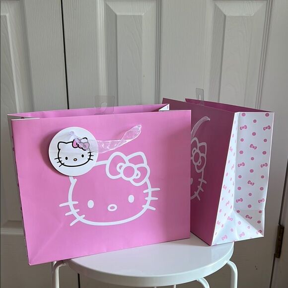 Hello Kitty Pink Gift Bags 2 Pack - Picture 2 of 6
